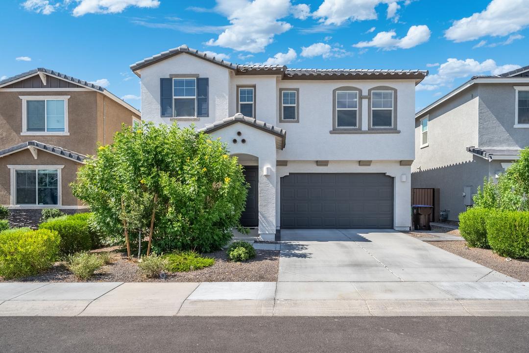 Home in San Tan Valley in San Tan Valley, AZ